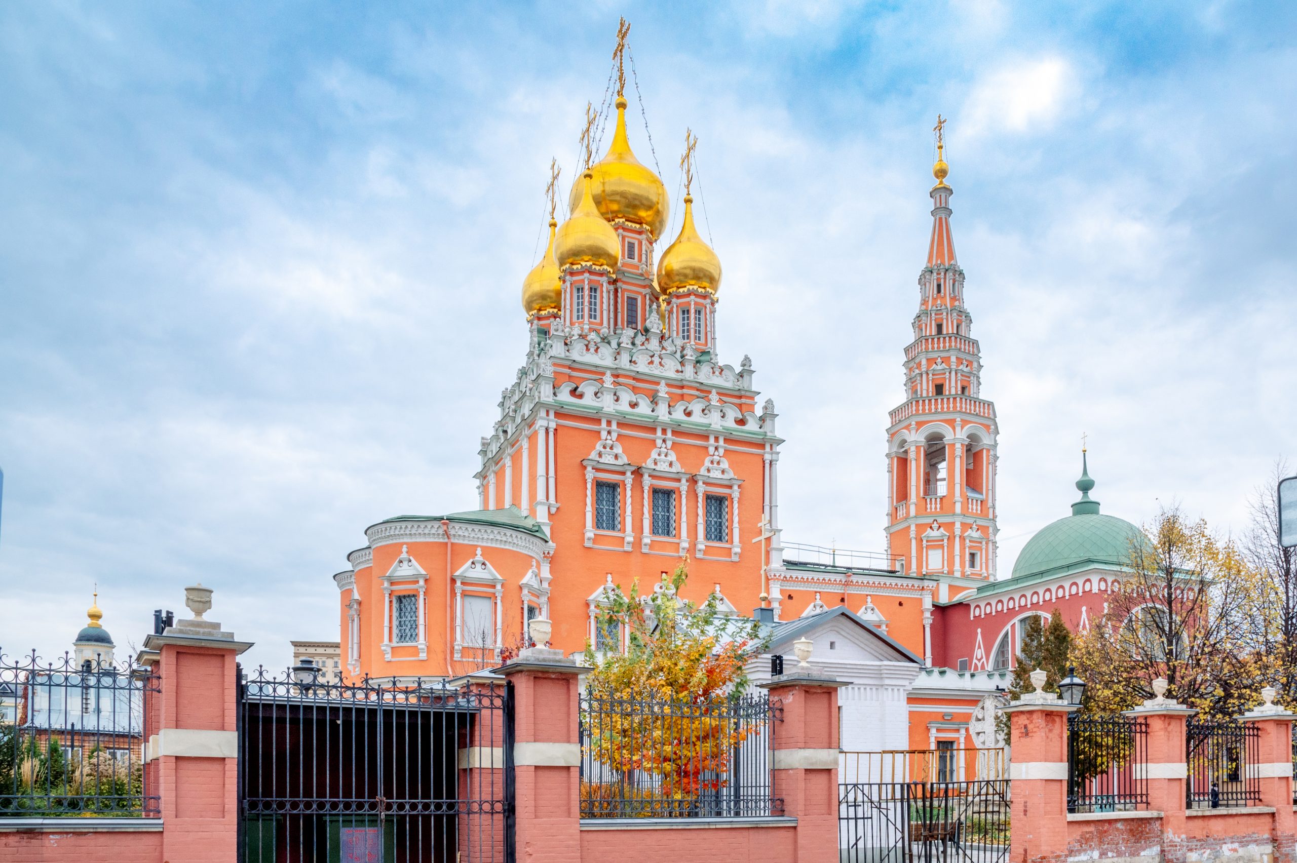 Храмы Воскресения Христова в Москве