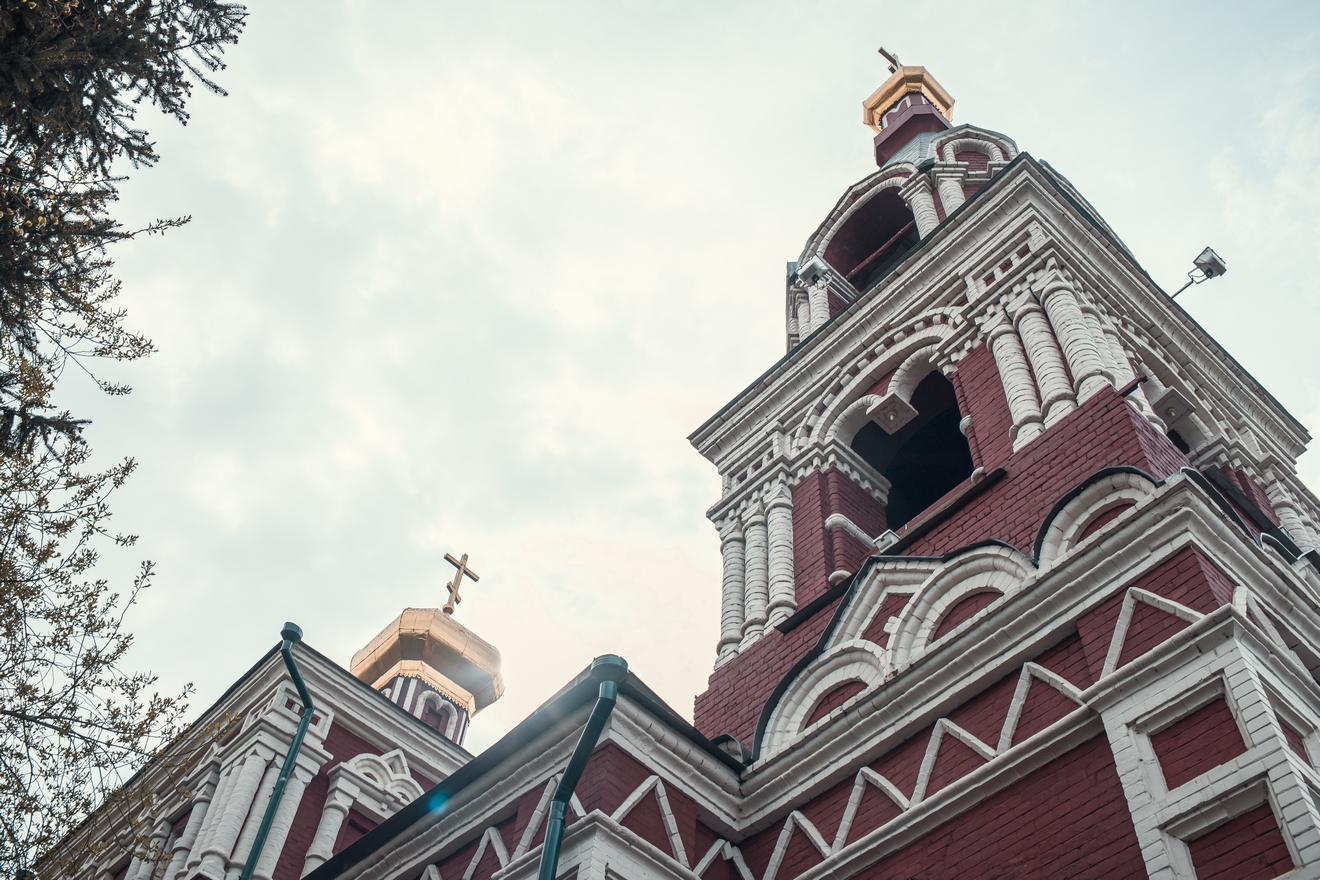 Храм великомученицы Параскевы Пятницы в Качалове в Москве