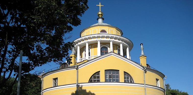 Благовещенская церковь в Санкт-Петербурге на Приморском проспекте
